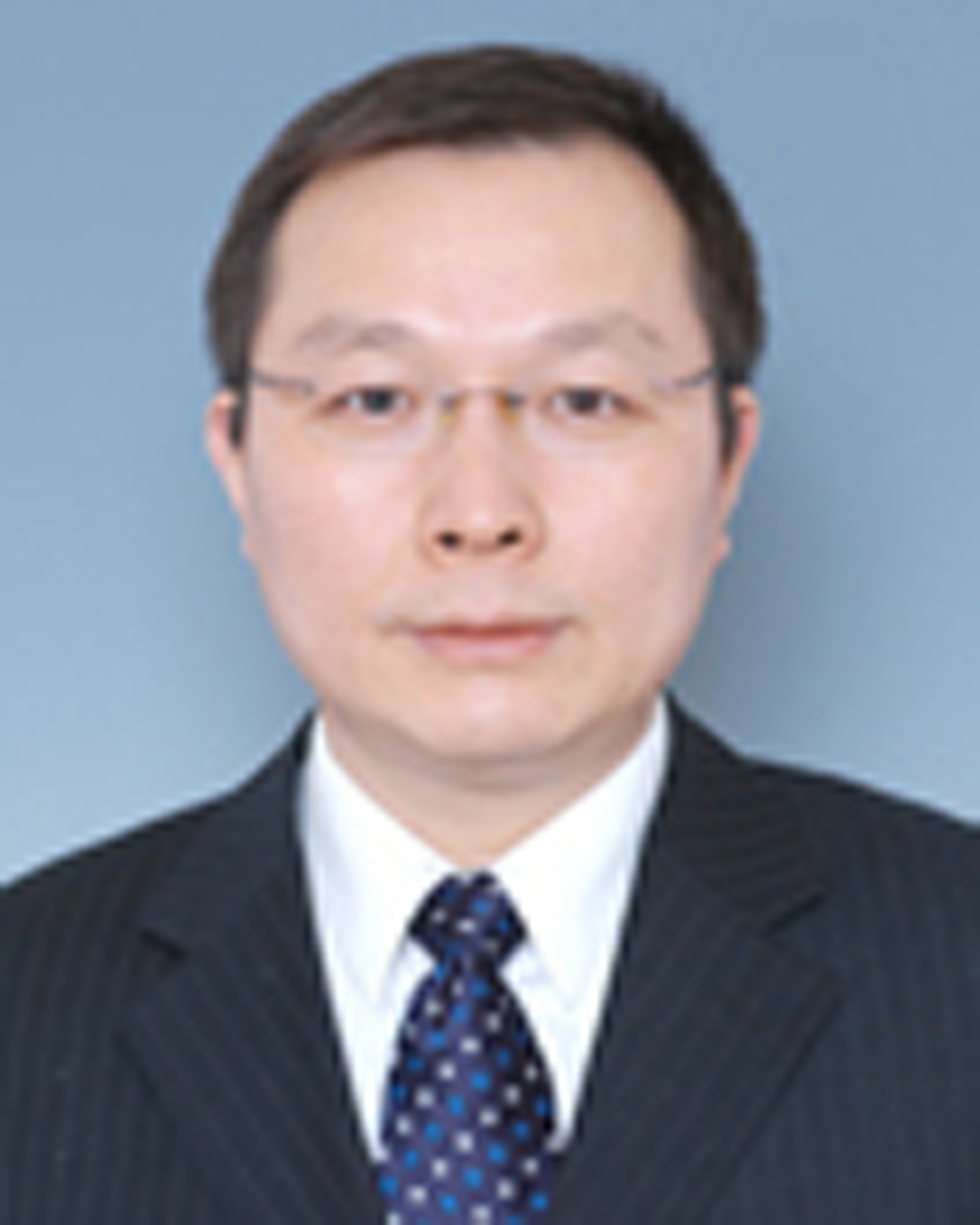 尤侯平简介